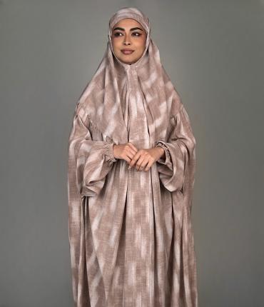 ثوب صلاة - بني